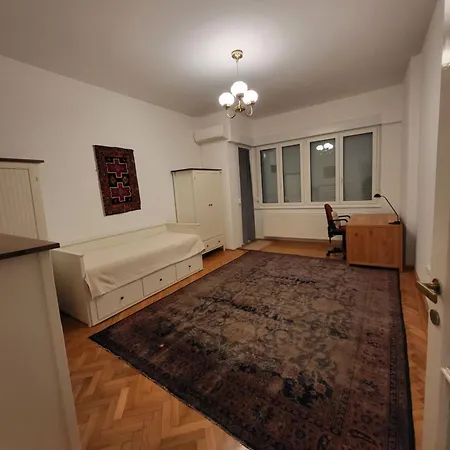 1027 Juranyi Utca 5